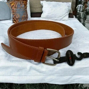 NWT MENS  SPLIT LEATHER ITALIAN BELT 46